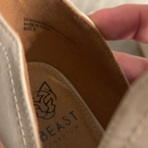 Beast Fashion Women’s Booties, Size 8 - Picture 7 of 9